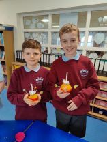 P7 Christingles are ready!